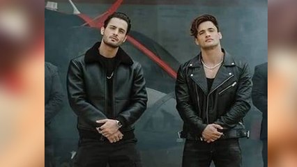 Bigg Boss 15: सर्जन हैं Asim के भाई Umar Riaz, क्या बनेंगे BB15 Winner? |FilmiBeat