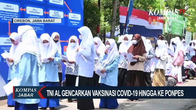 TNI AL Gencarkan Vaksinasi Hingga Ke Pondok Pesantren