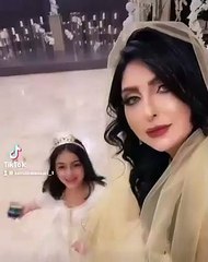 ابنة زينب العسكري تخطف الأنظار بجمالها