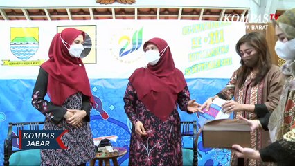 Batik Bermotif Ikon Kota Bandung Kado HUT Ke-211