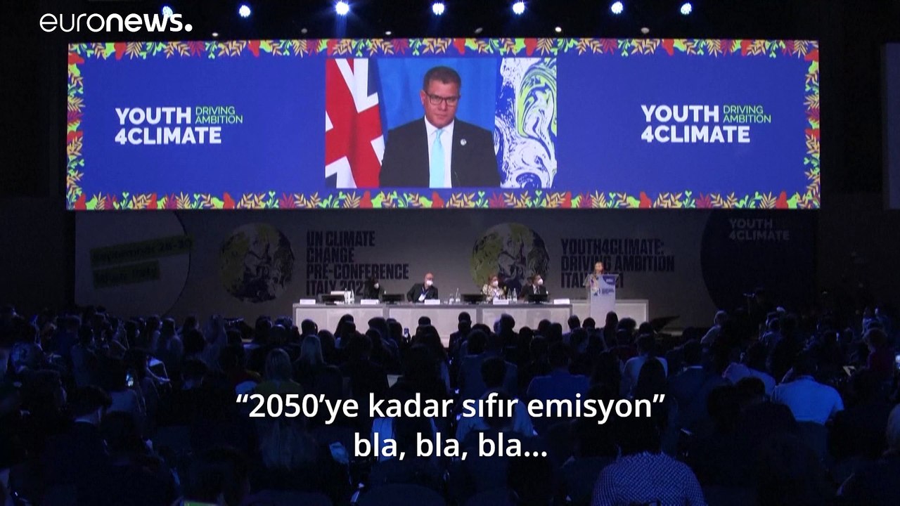 Aktivist Thunberg politikacıların iklim konusundaki konuşmalarını 'Bla bla bla' sözleriyle eleştirdi