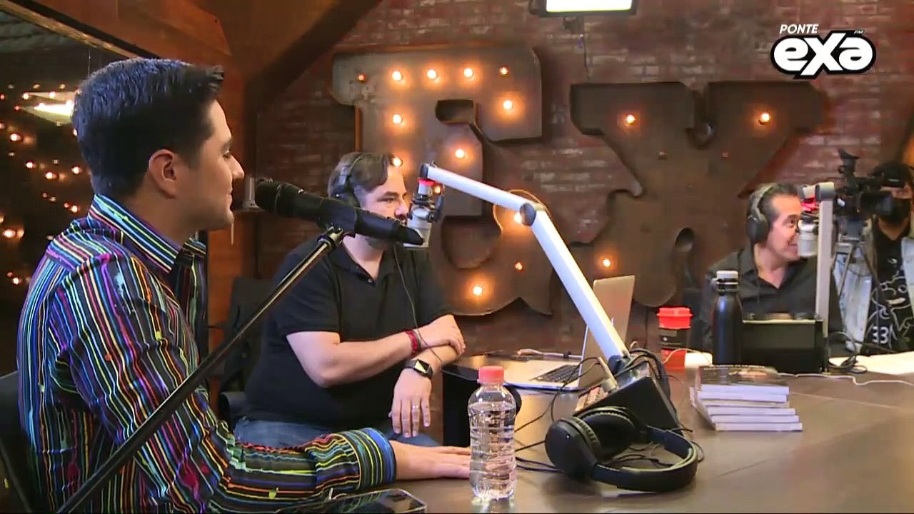 La Adictiva nos acompaña completamente en vivo para #YordiEnExa, presentando "Ya solo eres mi ex". (557)