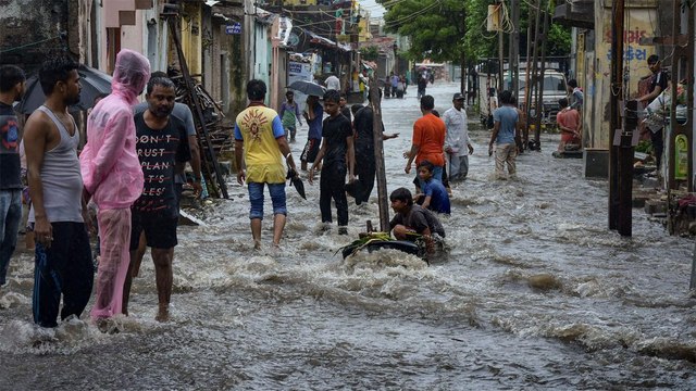 Cyclone, rain and disaster, heavy devastation in Gujarat