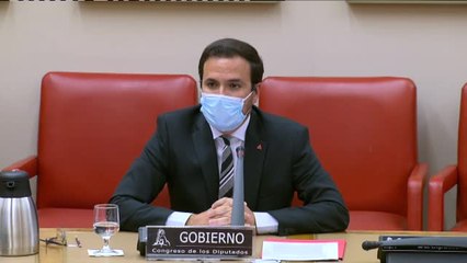 Download Video: El ministro de Consumo garantiza protección a los afectados del volcán de Cumbre Vieja en La Palma