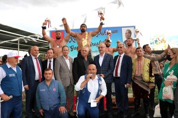 Kel Aliço Güreşleri'nde başpehlivan İsmail Koç oldu