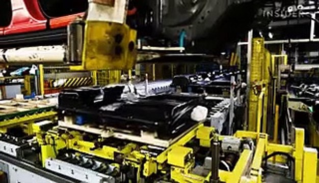 Why it's so hard to recycle electric-car batteries