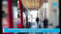 Emocionante despedida a un chofer de la línea Oeste que se jubiló: 