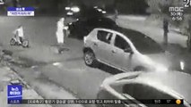 [이슈톡] 브라질 운전자, 5살 아이와 아빠 치고 도주