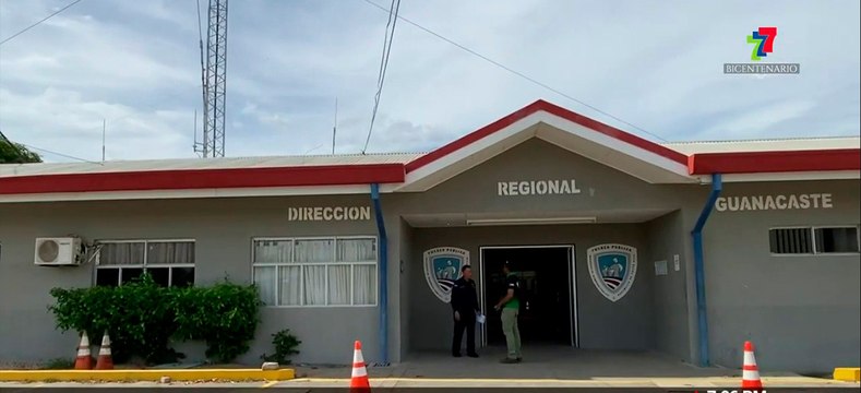 tn7-Vecinos-y-turistas-denuncian-agresiones-y-robo-de-dinero-por-parte-de-policías-290921