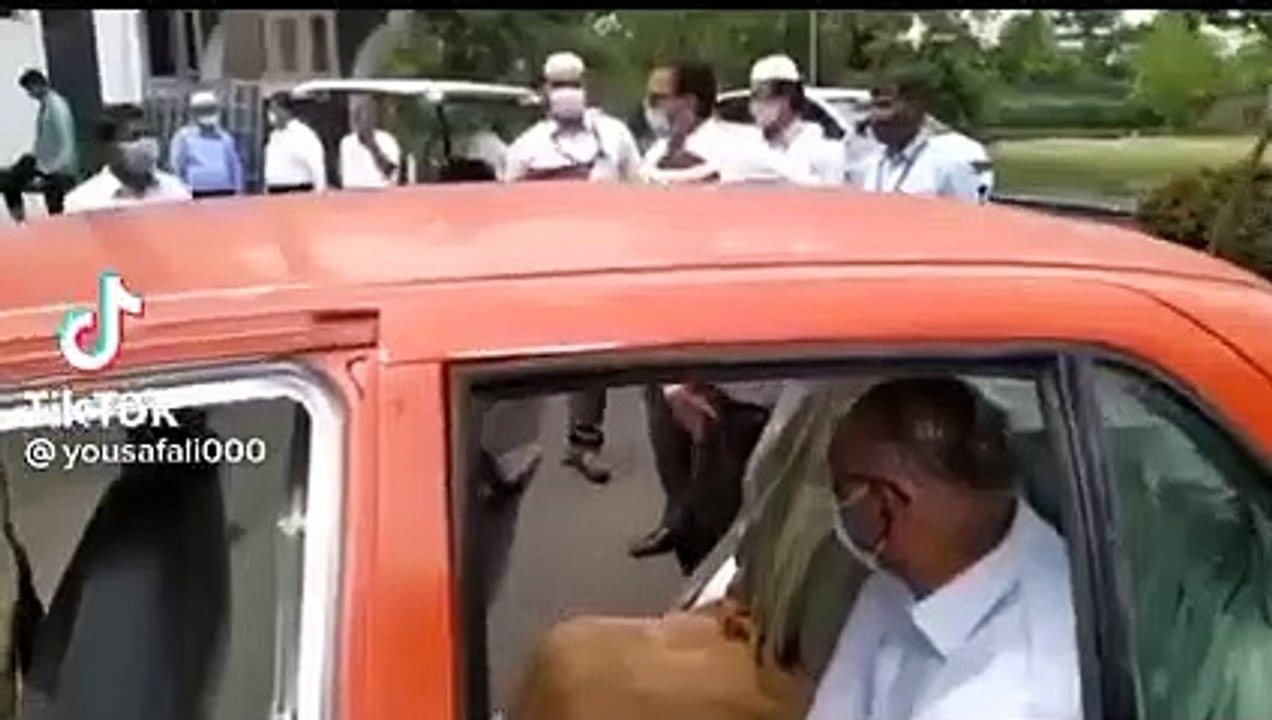 You will never see this car before? Amazing car for poor people