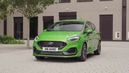 Ford Fiesta-Baureihe erstmals serienmäßig mit LED-Scheinwerfern