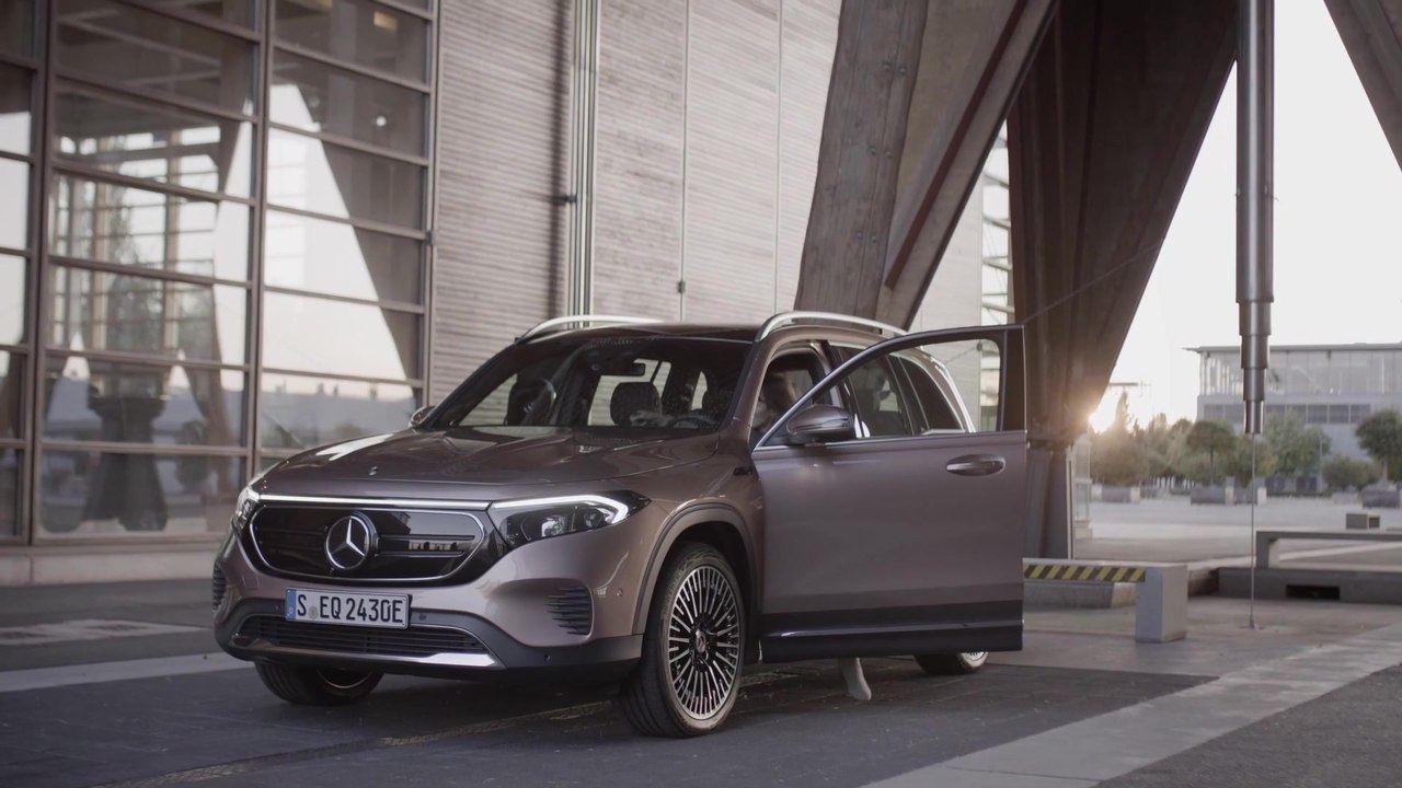 Der Mercedes-Benz EQB - Mercedes me Charge