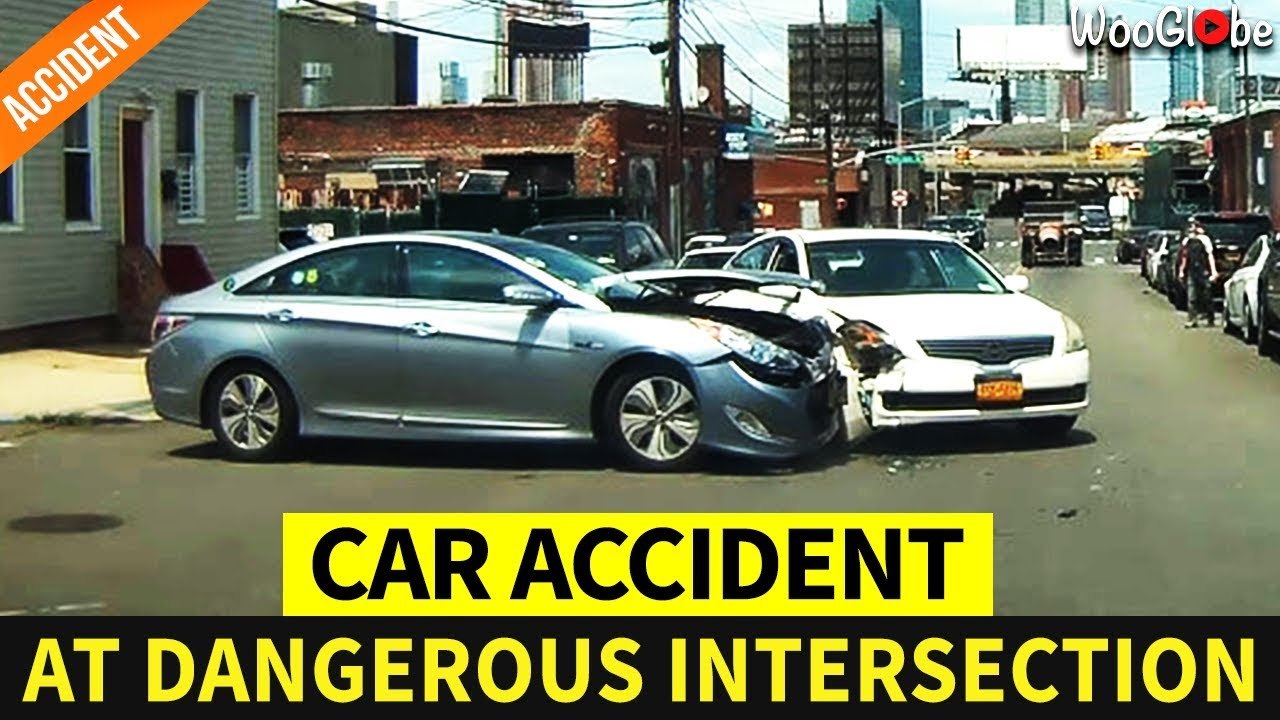 'Two-car collision at busy intersection in Long Island City caught on Dashcam'