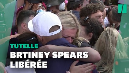 Ces fans de Britney Spears n'ont pu retenir leurs larmes après le retrait de la tutelle à son père