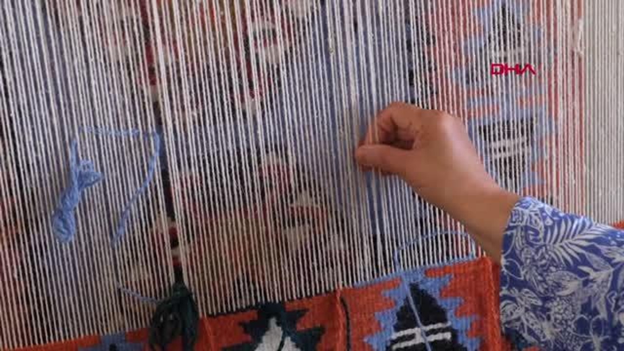 'ŞARKIŞLA KİLİMİ' AÇILAN KURSLARLA YAYGINLAŞTIRILIYOR