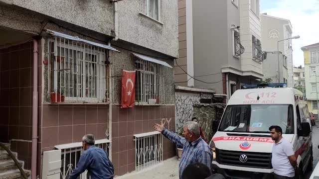 Son dakika haber! Fatih'te bir binada çıkan yangında 3 kişi dumandan etkilendi