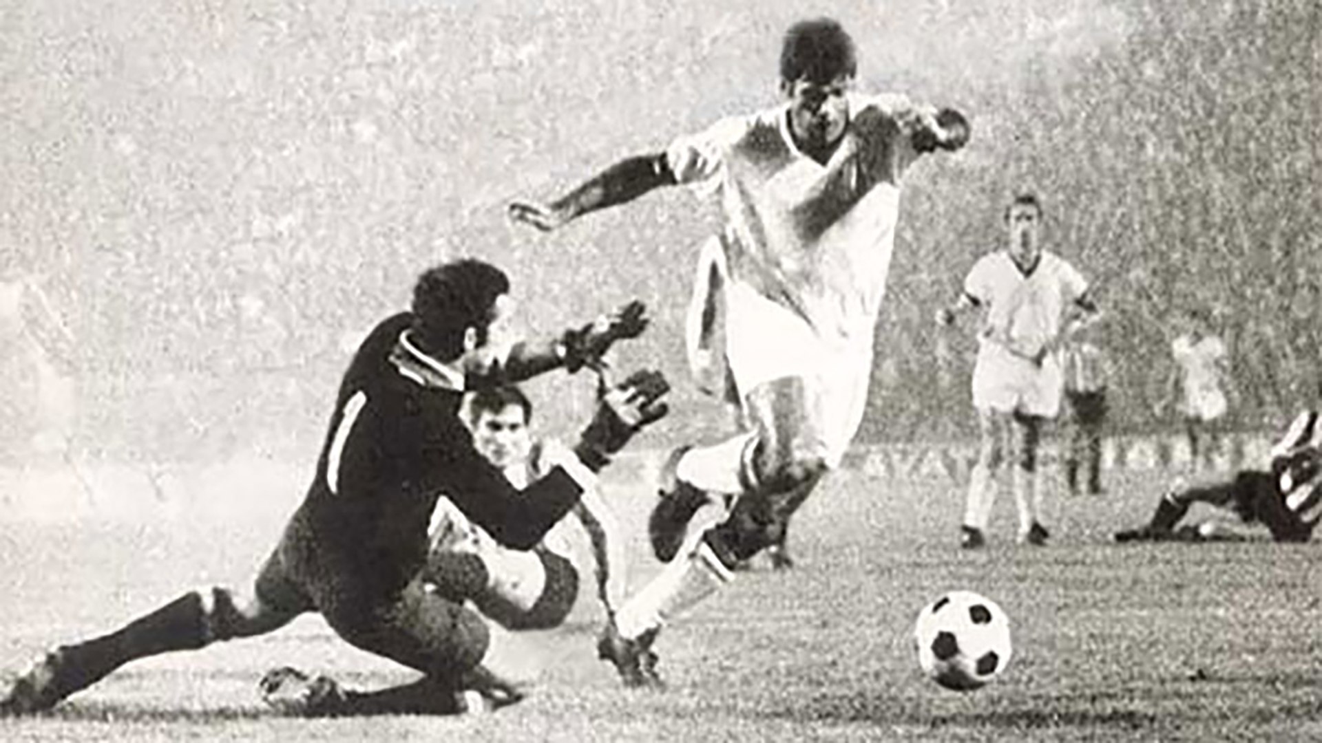 OnThisDay: 1969, Milan-Estudiantes 3-0 - video Dailymotion
