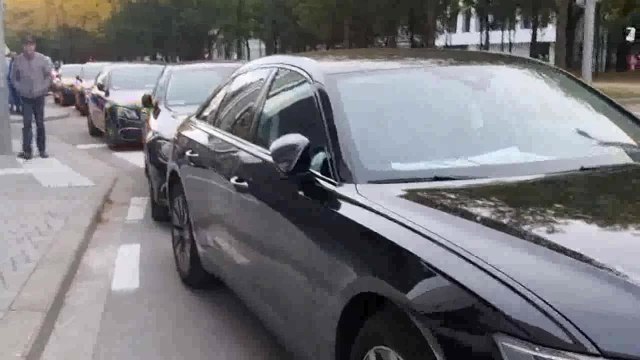 Bruxelles : les chauffeurs LVC manifestent pour le plan Taxi