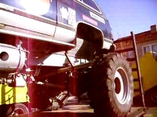 autos 4x4 les plus gros les monstres montrond les bains 42