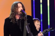 Dave Grohl aimerait jouer de la batterie pour ABBA : 