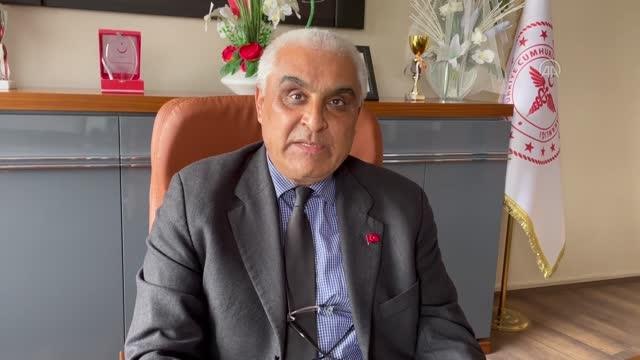 Ardahan Sağlık Müdürü Özdemir'den gençlere aşı olun çağrısı