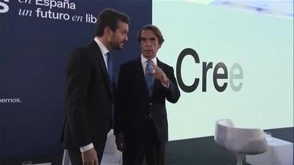 Aznar: "España no es un Estado plurinacional ni la madre que los parió"