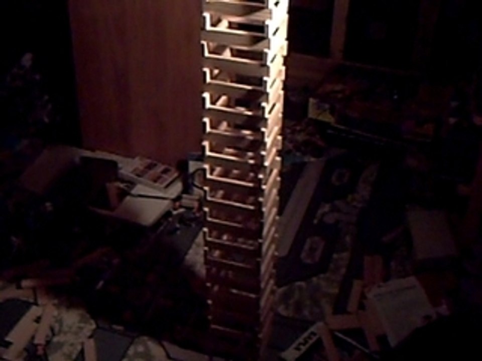 destruction de tour de kapla