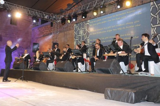 Büyük tasavvuf Yunus Emre İshak Paşa Sarayı'nda anıldı