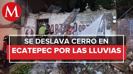 Rescatan a adulto mayor que quedó atrapado por deslave en Ecatepec