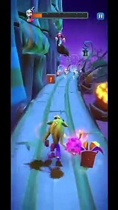 Nitro Mr. Crumb Battle Run On The Great Gate Halloween - Crash Bandicoot: On The Run! (S6 Boss)