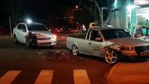 Acidente deixa carros destruídos em Cascavel