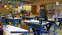 Reportage - Les masques tombent dans les écoles