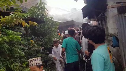 BREAKING NEWS. Tujuh Rumah Terbakar di Kampung Melayu Banjarmasin Saat Shalat Jumat