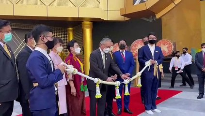 Ribbon Cutting Mp4