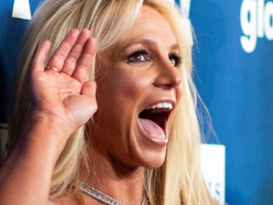 Sie macht sich frei: Nackte Britney Spears "spielt im Pazifik"