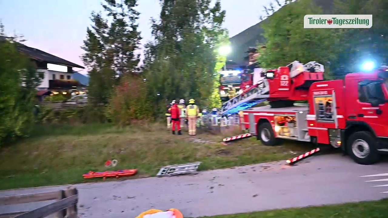 Pkw landete in Neustift in Bachbett: 53-Jähriger schwer verletzt