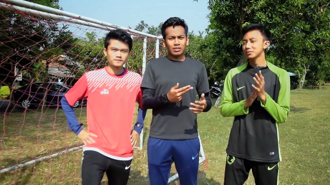 TUTORIAL TRAINING FOOTBALL SKILL (BALL CONTROL & DRIBBLING) | TUTORIAL MELATIH SKILL SEPAKBOLA (BALL CONTROL & DRIBBLING)