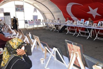 EVLAT NÖBETİNDEKİ BABADAN OĞLUNA: GEL, TESLİM OL