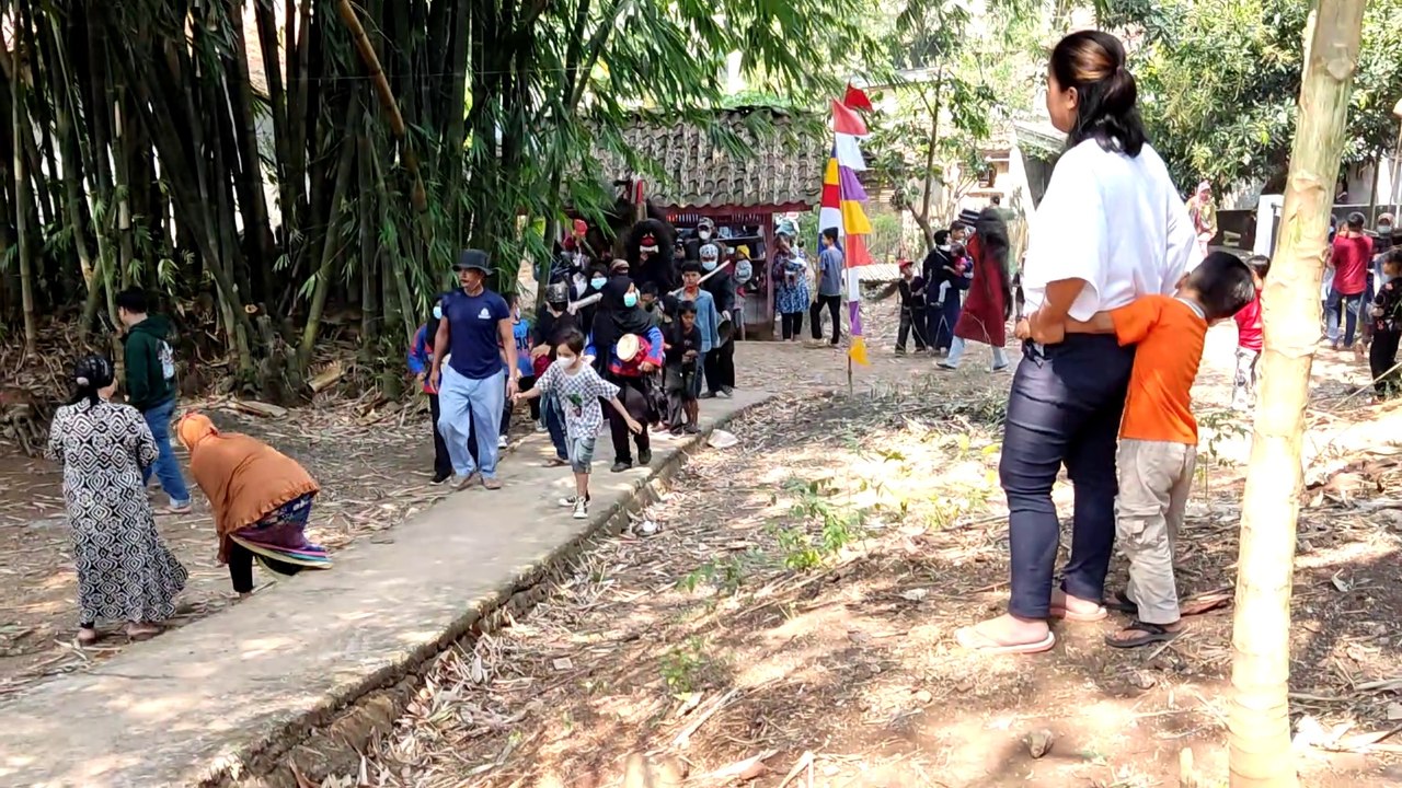 Kesenian Barongsai Desa.Mekarwangi Kec.Haurwangi CIANJUR