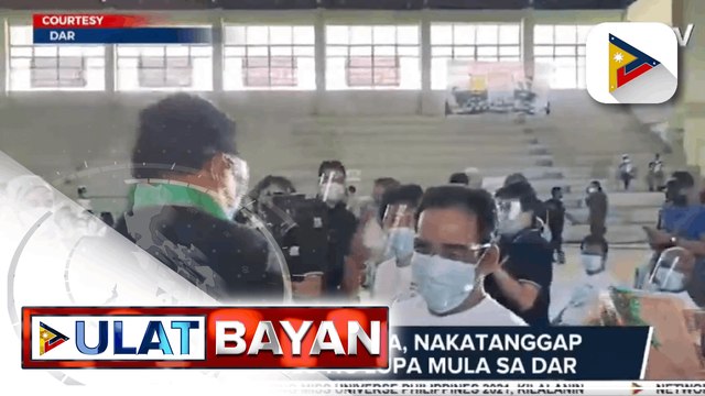Mga magsasaka sa Ponteverde, Negros Occidental, nakatanggap ng titulo ng lupa mula sa pamahalaan