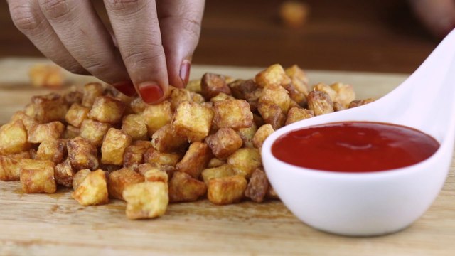 Super crispy potato popcorn :: easy potato popcorn :: aloo popcorn recipe :: Easy Potato Snack