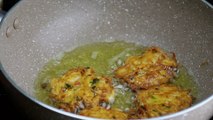 5 minute noodles pakora :: maggi noodles pakora recipe :: noodles snacks recipe