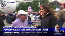Des retraités manifestent dans la rue à Paris pour demander 