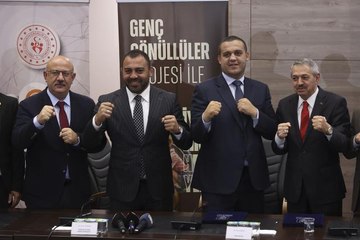 Büyük Kadınlar Dünya Boks Şampiyonası'nın protokolü imzalandı