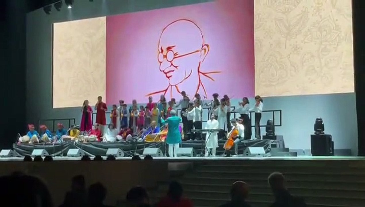 Cultural performances at the Indian pavilion