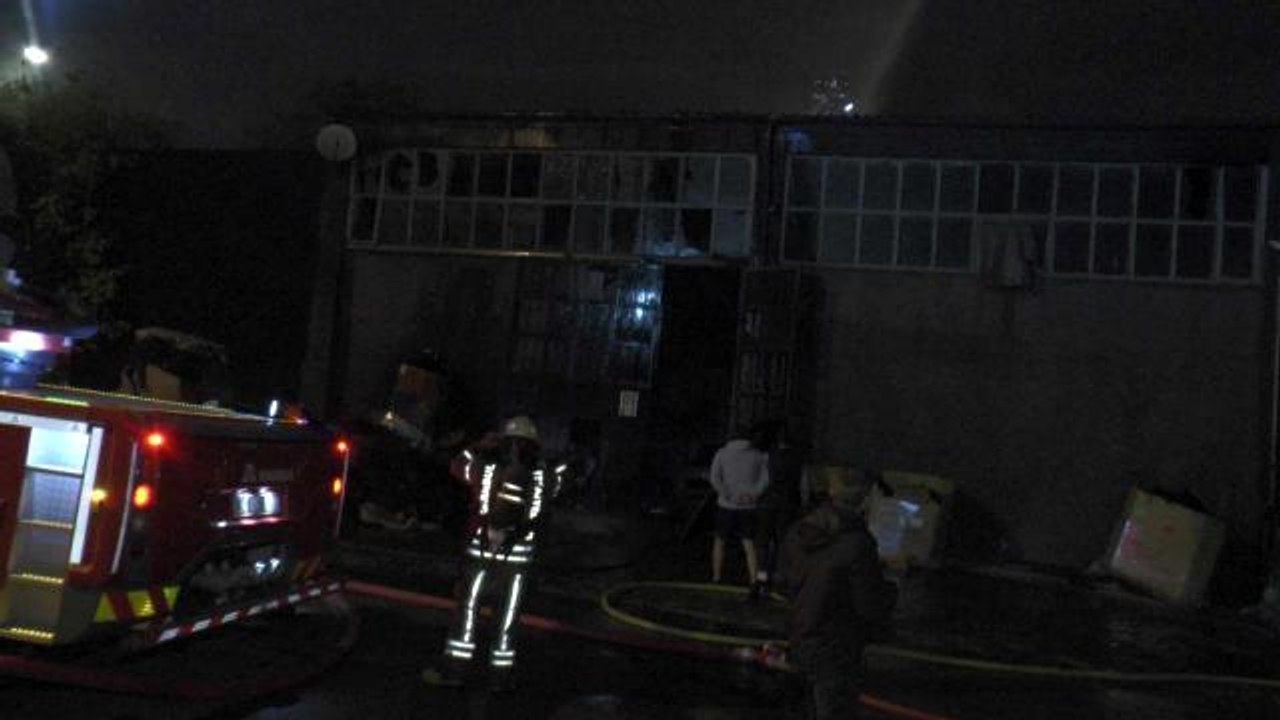 Ümraniye İMES Sanayi Sitesi'nde korkutan yangın