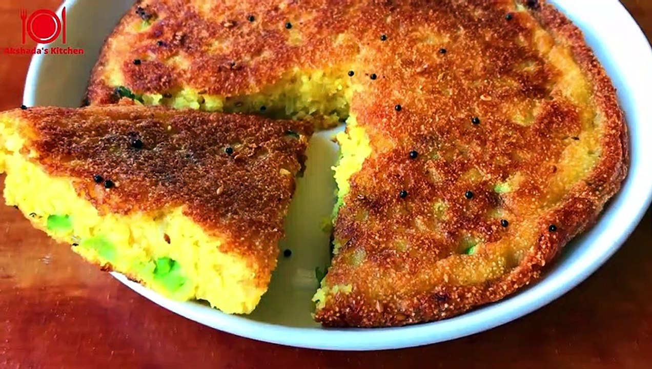 Handvo Recipe | Rava/Suji Handvo Recipe | गुजराती हांडवो | हांडवो कढाही में | Akshada's Kitchen
