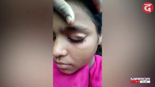 Girl cries STONES instead of tears (15 साल की किशोरी आंख से उगल रही पत्थर)