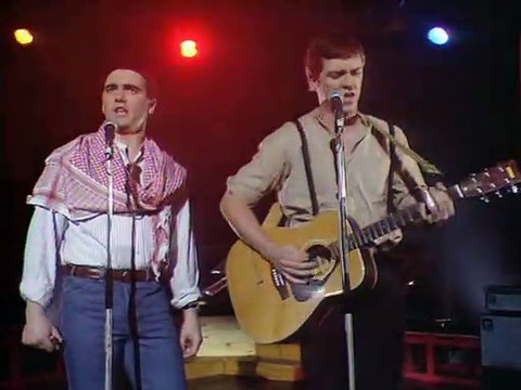 The 1981 Cambridge Footlights Revue (TV 1982) - The Cellar Tapes - Stephen Fry / Hugh Laurie / Emma Thompson / Tony Slattery / Paul Shearer / Penny Dwyer