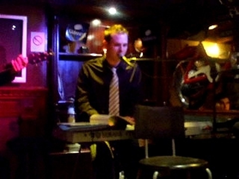 Sleaford à l'Irish Corner apperçu ' Lily ' par Emilien